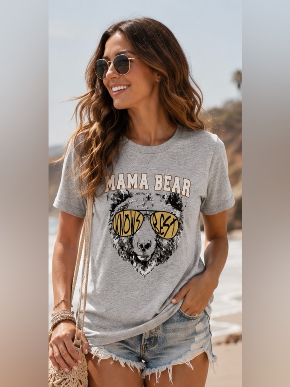Zoe + Liv Mama Bear Knows Best Lightweight Graphic Tee Gray Women’s Small NWOT